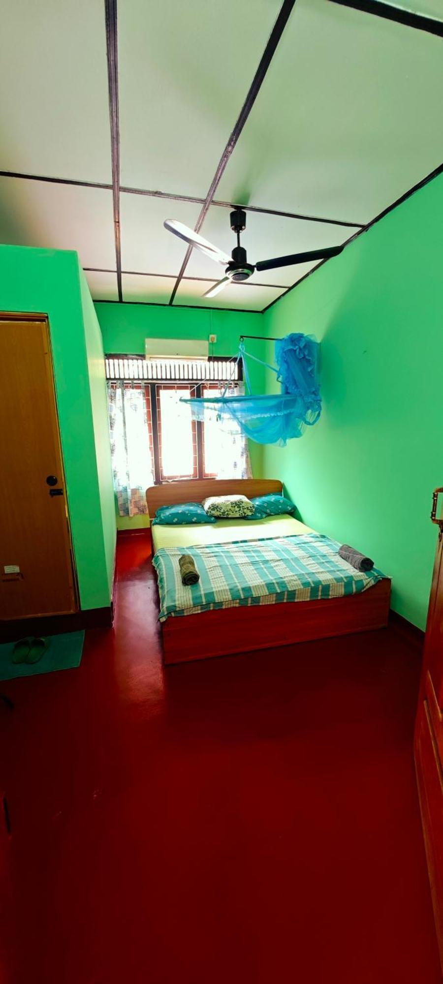 Tony'S Garden House Back Packers Inn Jaffna Bagian luar foto