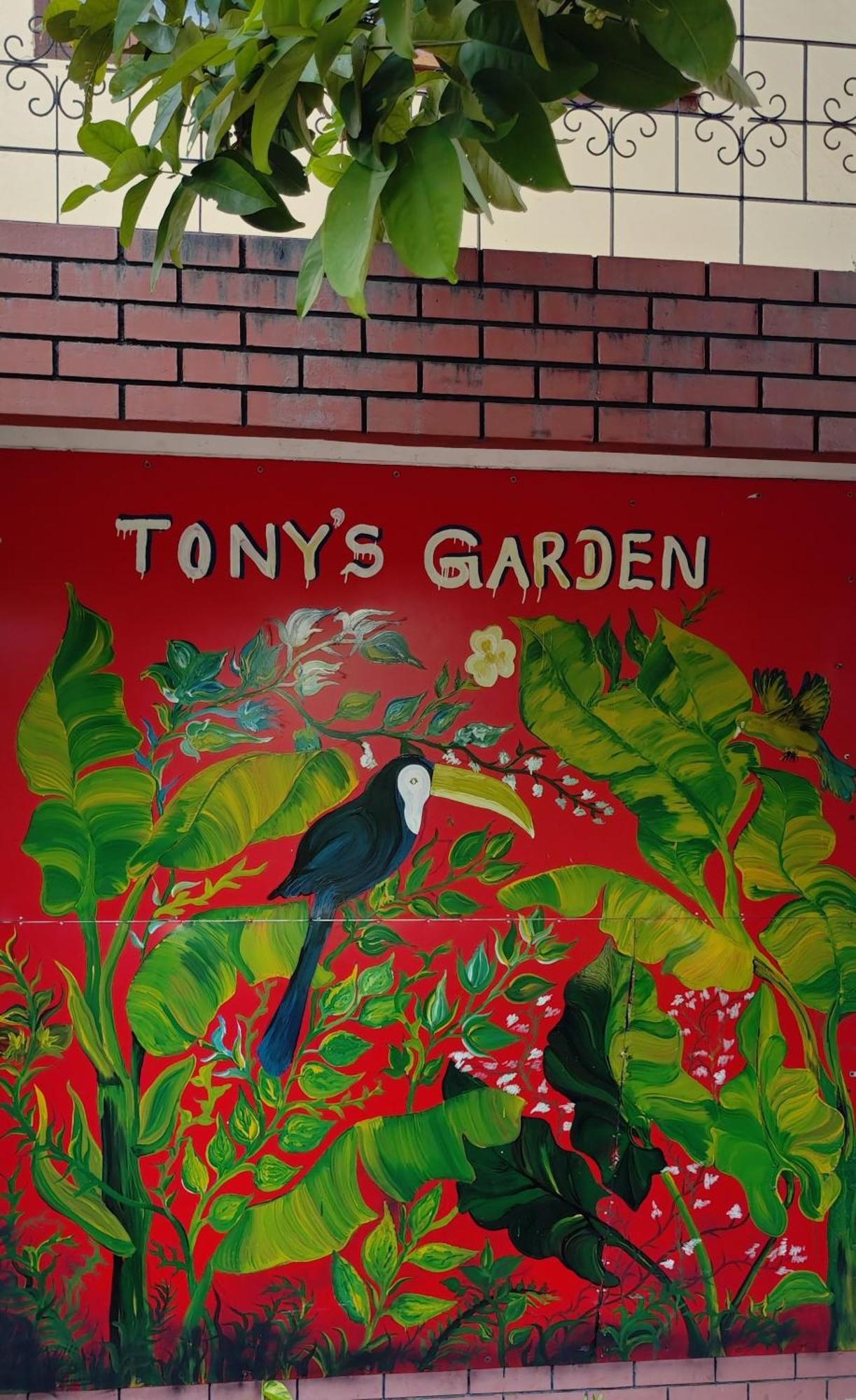 Tony'S Garden House Back Packers Inn Jaffna Bagian luar foto